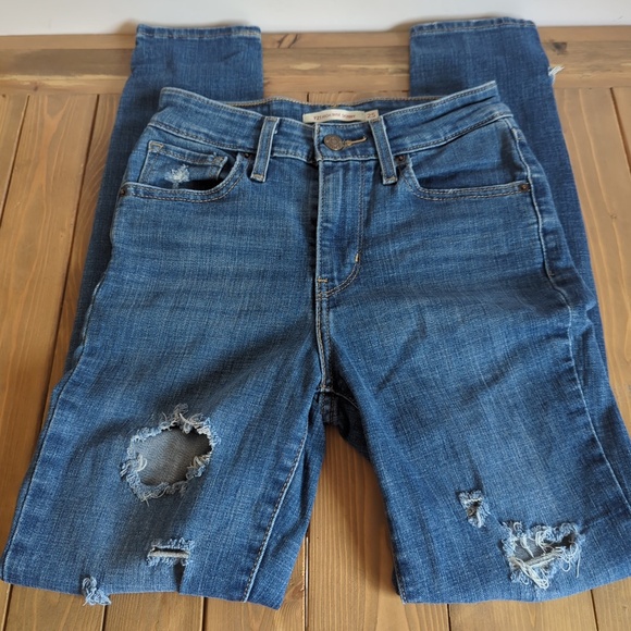 Levi's 721 Women's Distressed Ripped Skinny Jeans - Picture 5 of 12